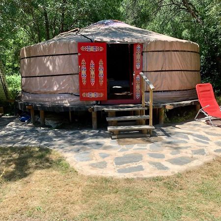 הוילה סן לורנסו דה אל אסקוריאל La Yurta De Gaia מראה חיצוני תמונה