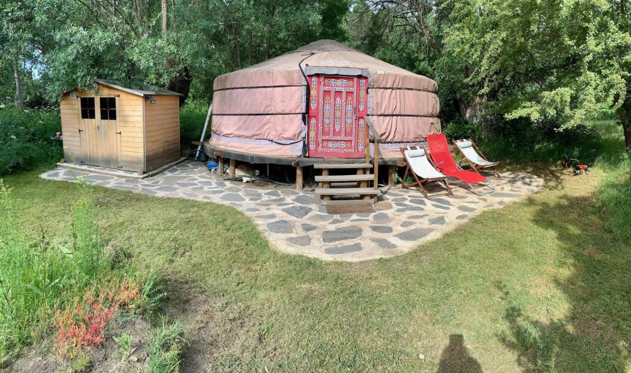 הוילה סן לורנסו דה אל אסקוריאל La Yurta De Gaia מראה חיצוני תמונה