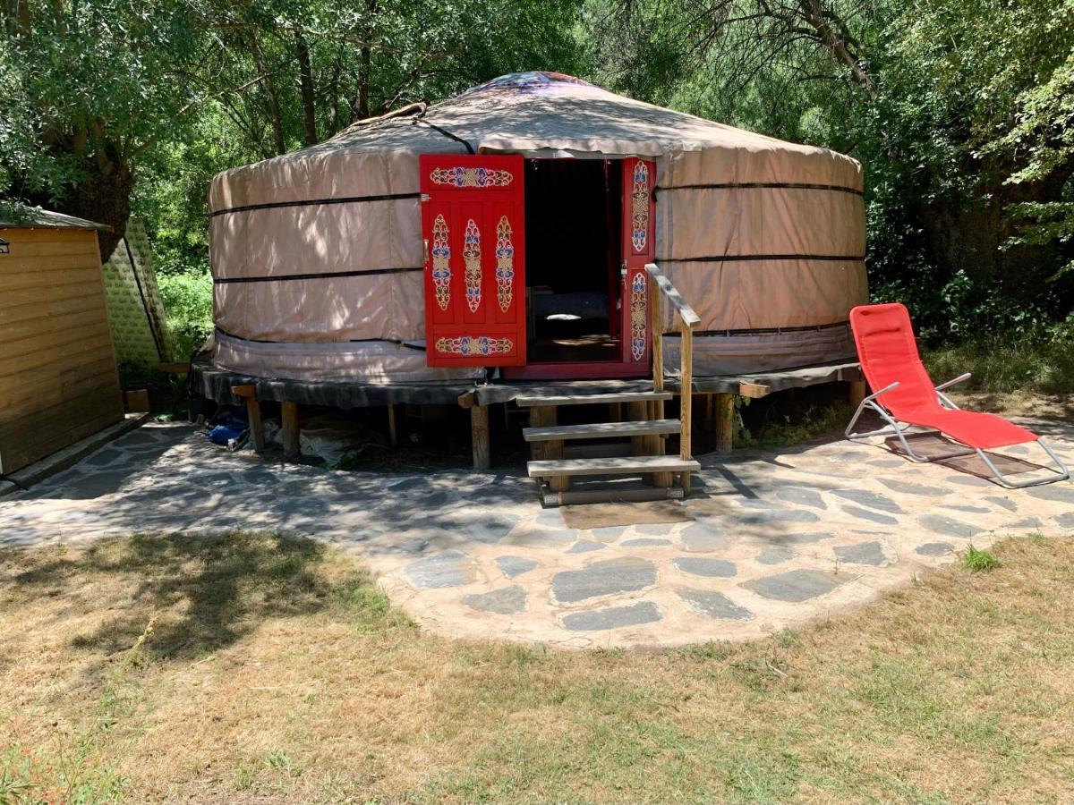 הוילה סן לורנסו דה אל אסקוריאל La Yurta De Gaia מראה חיצוני תמונה