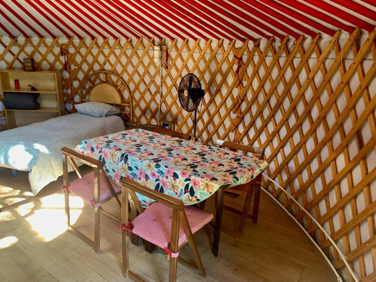 הוילה סן לורנסו דה אל אסקוריאל La Yurta De Gaia מראה חיצוני תמונה